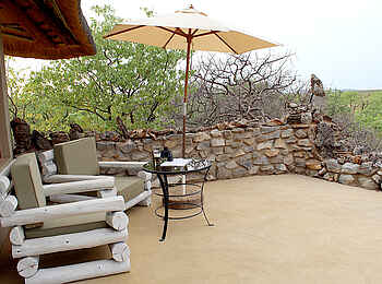 Okutala Lodge: Terrasse Okutala Lodge: Terrasse
