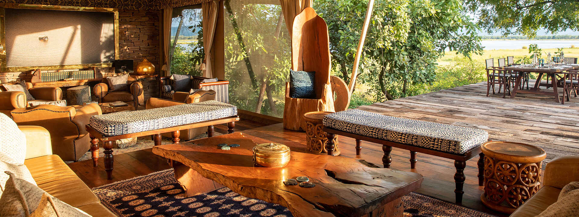 Tembo Plains Camp: Lounge mit Terrassenblick