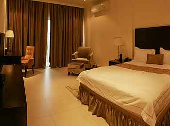 Mikhael's Hotel: Executive Room - Doppelbett Mikhael's Hotel: Executive Room - Doppelbett