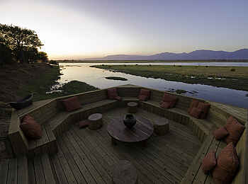 Ruckomechi Camp: Boma mit Aussicht Ruckomechi Camp: Boma mit Aussicht