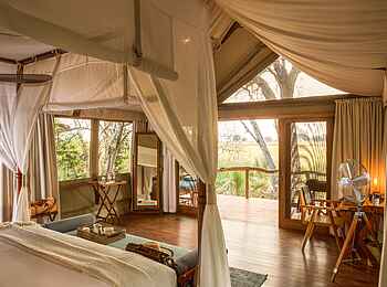 Shinde Lodge: Gästezelt mit Veranda Shinde Lodge: Gästezelt mit Veranda