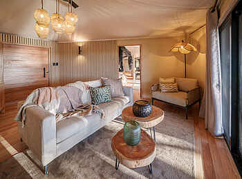 Tubu Tree Camp: Da Wohnzimmer im Familienzelt