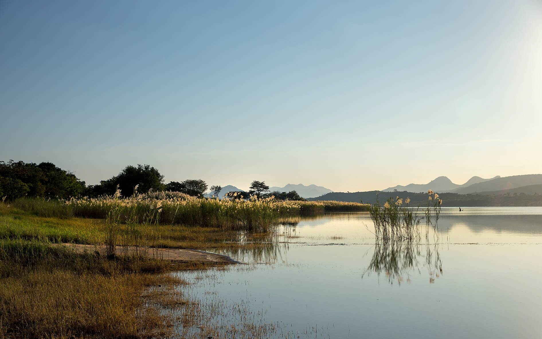 Musangano Lodge: Der Osborne Damm Musangano Lodge: Der Osborne Damm