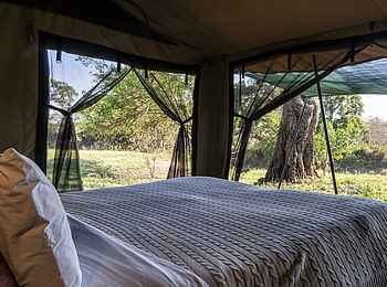 Basecamp Adventure: Doppelbett mit Aussicht Basecamp Adventure: Doppelbett mit Aussicht