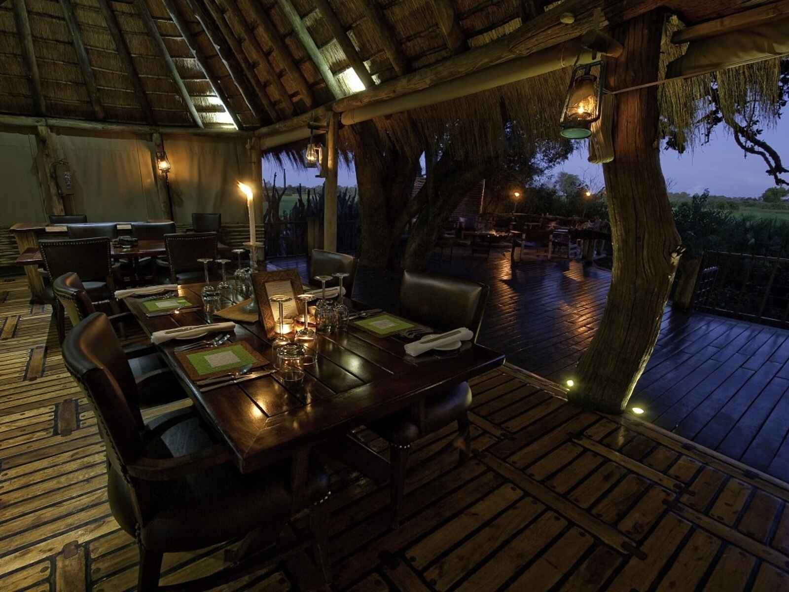 Little Mombo Camp: Abendessen Little Mombo Camp: Abendessen