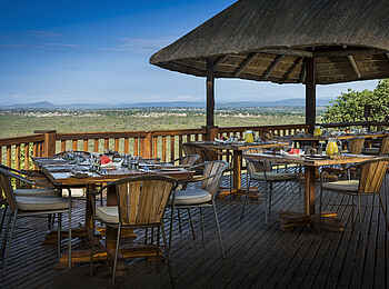 Ulusaba Rock Lodge: Veranda mit Ausblick