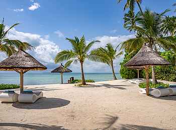 Ycona Luxury Resort: Zayra Strand