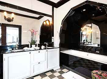 Giraffe Manor: Betty Superior Room Badezimmer Giraffe Manor: Betty Superior Room Badezimmer