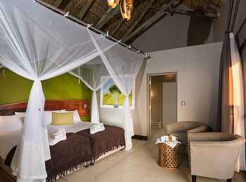 Safarihoek Lodge: Luxury Schlafzimmer 1 mit Twin-Betten Safarihoek Lodge: Luxury Schlafzimmer 1 mit Twin-Betten