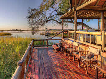 Belmond Eagle Island Lodge: Das Main Deck mit Aussicht Belmond Eagle Island Lodge: Das Main Deck mit Aussicht