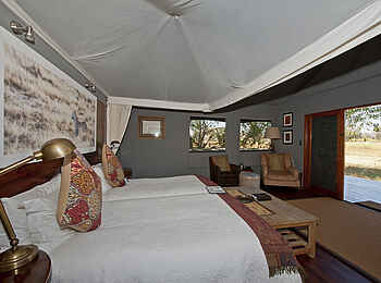 Chitabe Lediba: Innenansicht der Gästeunterkünfte