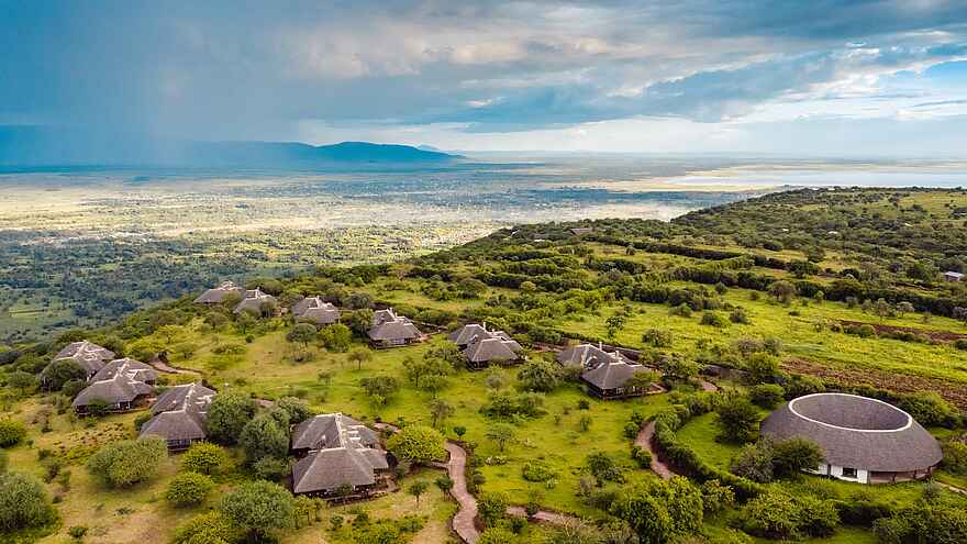 Lake Manyara Kilimamoja Lodge: Die Lodge aus der Vogelperspektive Lake Manyara Kilimamoja Lodge: Die Lodge aus der Vogelperspektive