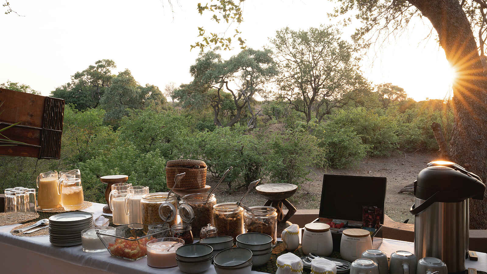 Mashatu Lodge: Frühstücksbuffet Mashatu Lodge: Frühstücksbuffet