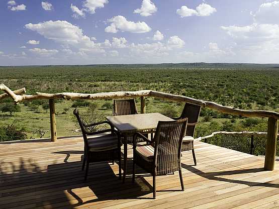 Ongava Lodge: Aussicht vom Deck