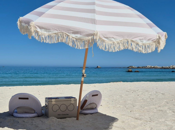 POD Camps Bay Boutique Hotel: Entspannen am Strand