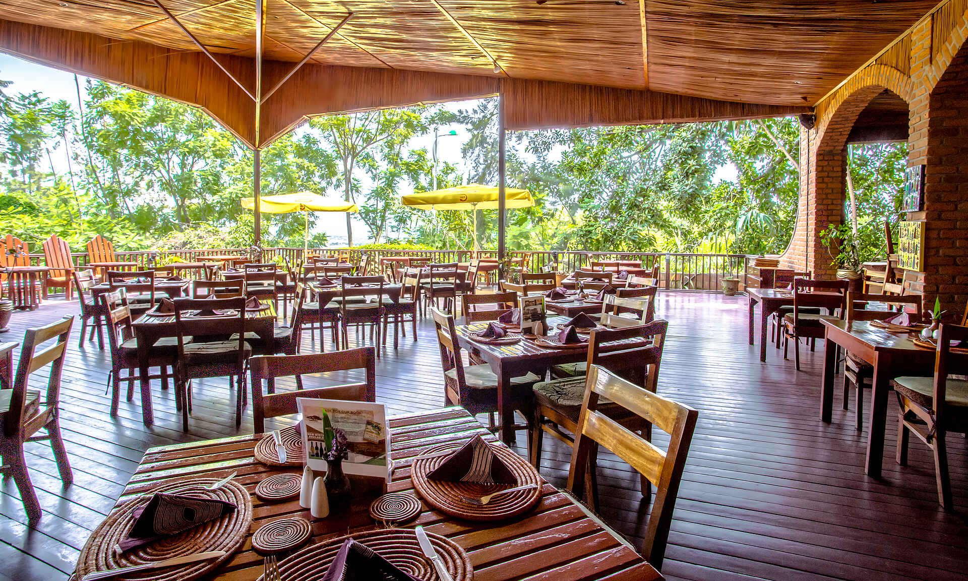 Heaven Boutique Hotel: Restaurant-Terrasse