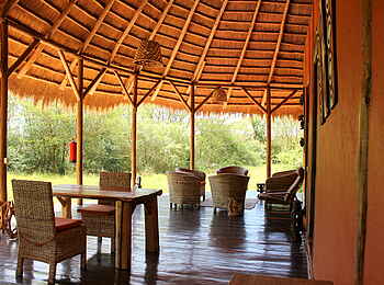 Enjojo Lodge: Außenbereich des Familienchalet