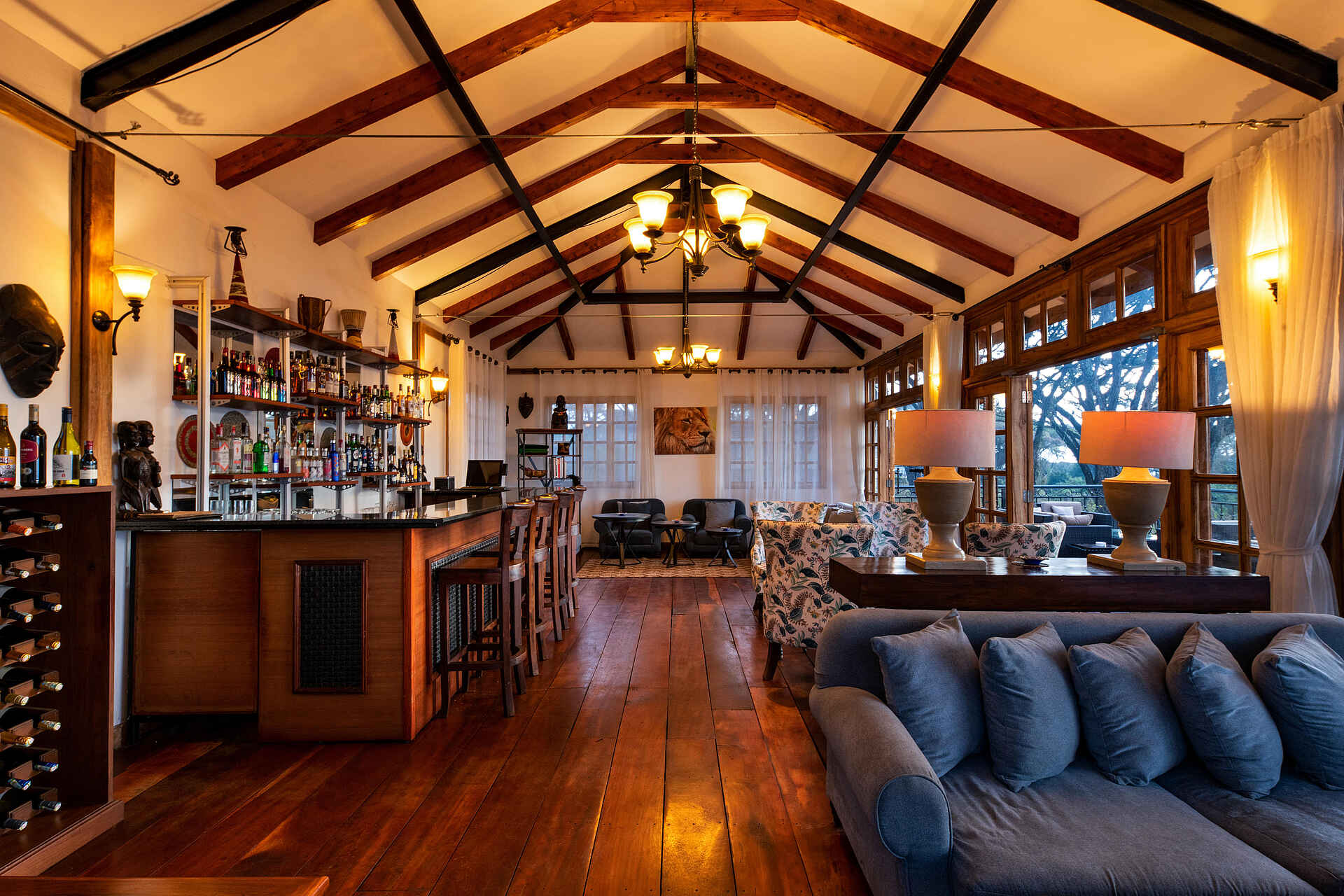 Ngorongoro Lions Paw Camp: Die Bar