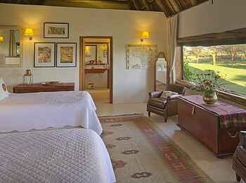 Sirikoi: Schlafzimmer mit Twinbetten im Sirikoi House