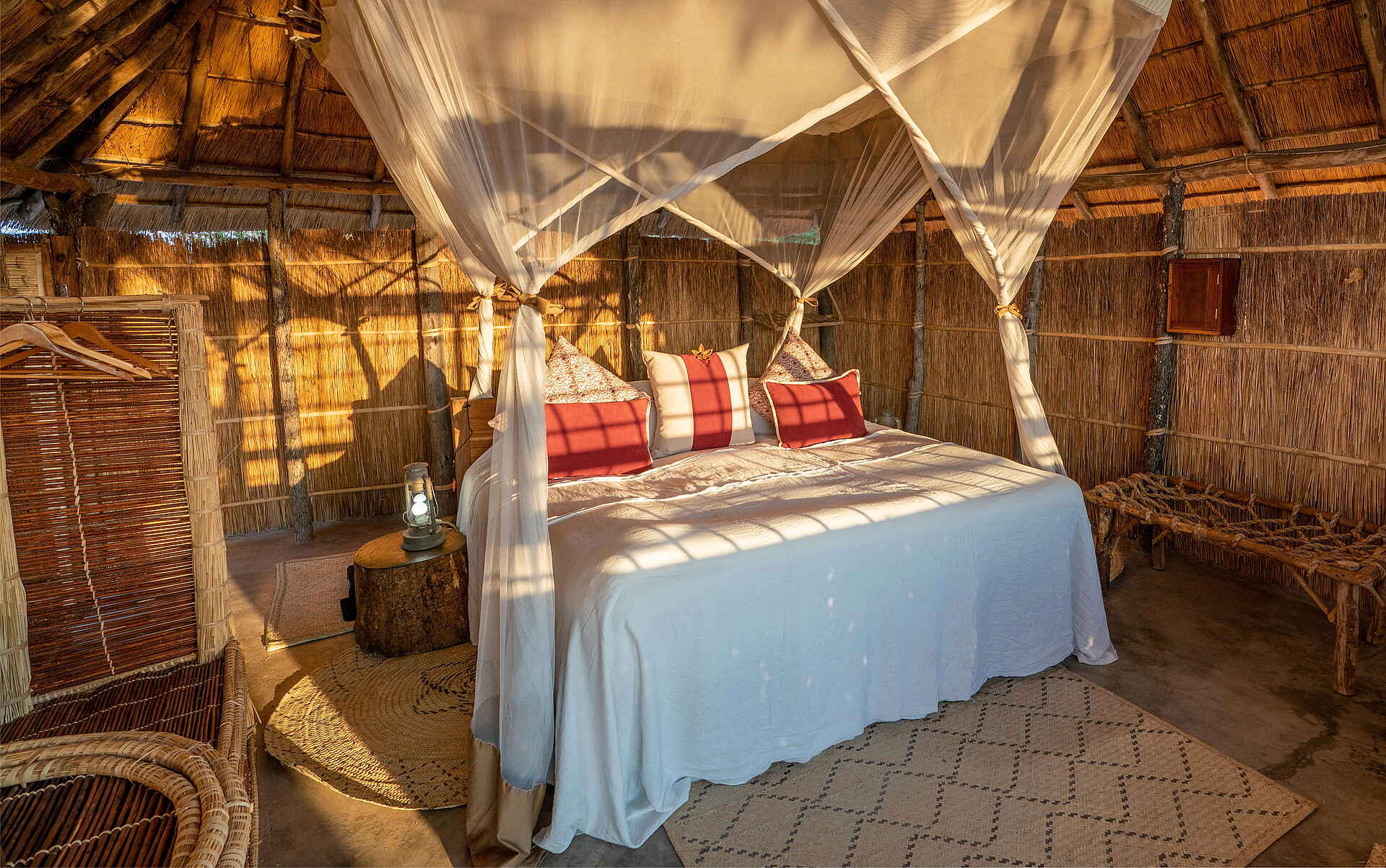 Time + Tide Luwi: Innenansicht eines Charlize