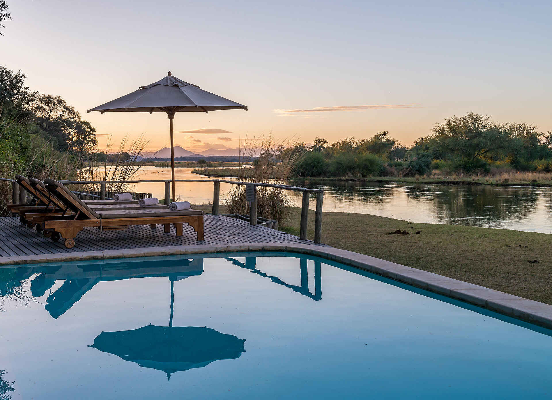 Amanzi Camp: Ein Pool mitten in der Natur