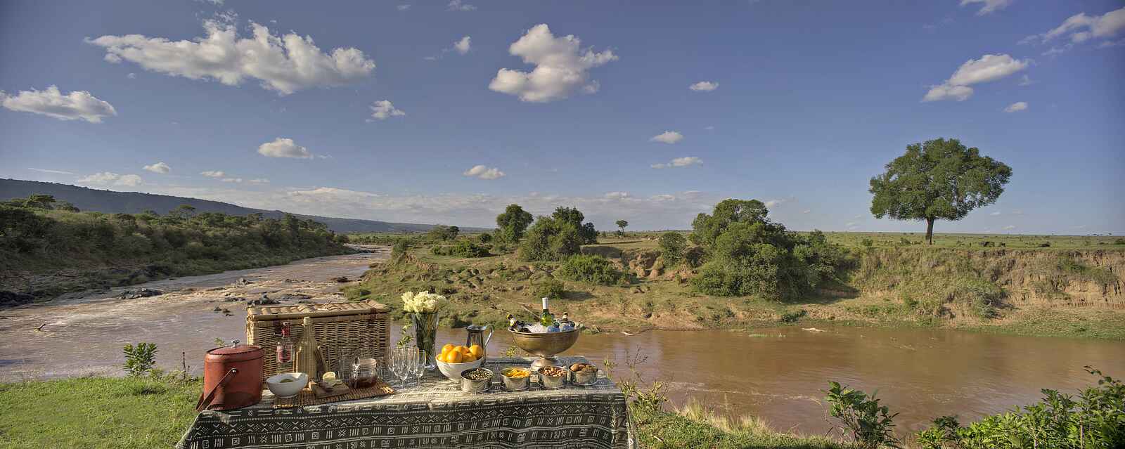 &Beyond Bateleur Camp: Erfrischung im Freien &Beyond Bateleur Camp: Erfrischung im Freien