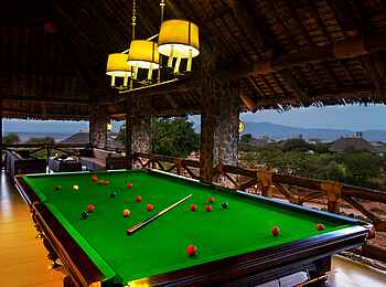 Lake Manyara Kilimamoja Lodge: Billiardtisch