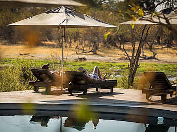 Machaba Camp: Sonnenliegen