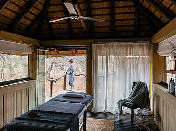 Thornybush Game Lodge: Massage Behandlungen Thornybush Game Lodge: Massage Behandlungen
