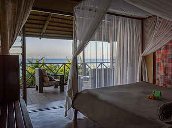 Blue Zebra Island Lodge: Blick auf die Gästeterrasse