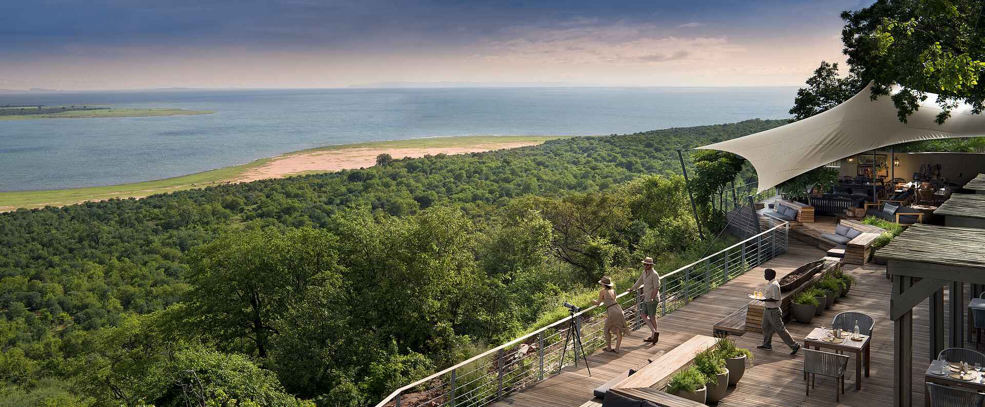 Bumi Hills Safari Lodge: Aussichtsplattform