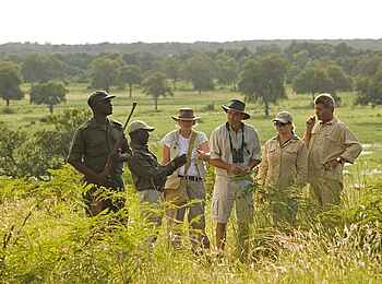 Chichele Presidential Lodge: Walking Safari Chichele Presidential Lodge: Walking Safari