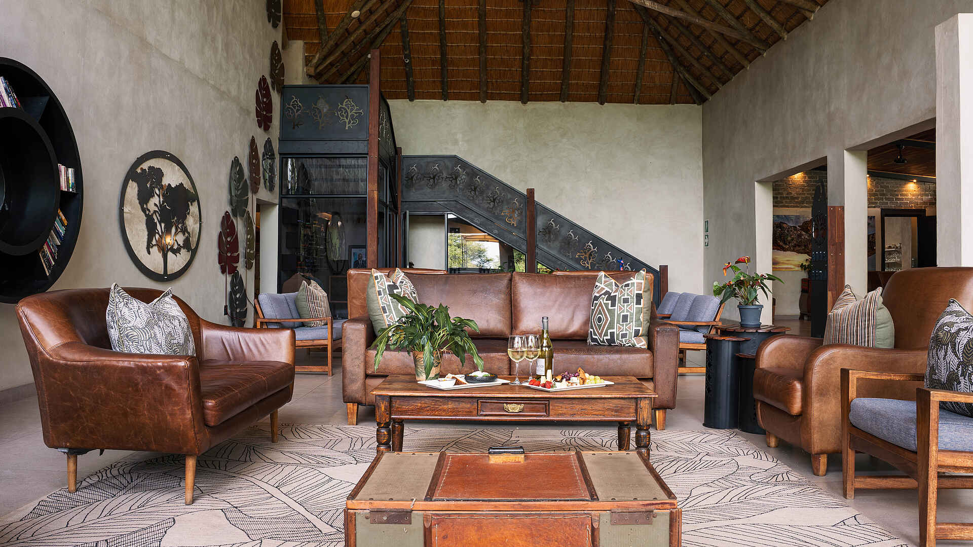 Chobe River Lodge: Lougnebereich Chobe River Lodge: Lougnebereich