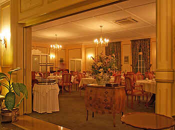 Hansa Hotel: Restaurant