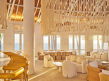 LUX Belle Mare: Die Lounge der Mixologist Bar LUX Belle Mare: Die Lounge der Mixologist Bar