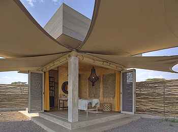 Namiri Plains Camp: Spa Namiri Plains Camp: Spa