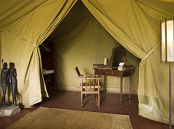 Olduvai Camp: Gästechaletinterieur