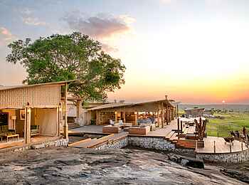 One Nature Mara River Lodge: Blick auf den Zentralbereich