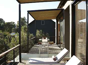 The Olive Exclusive: Erongo - Balkon