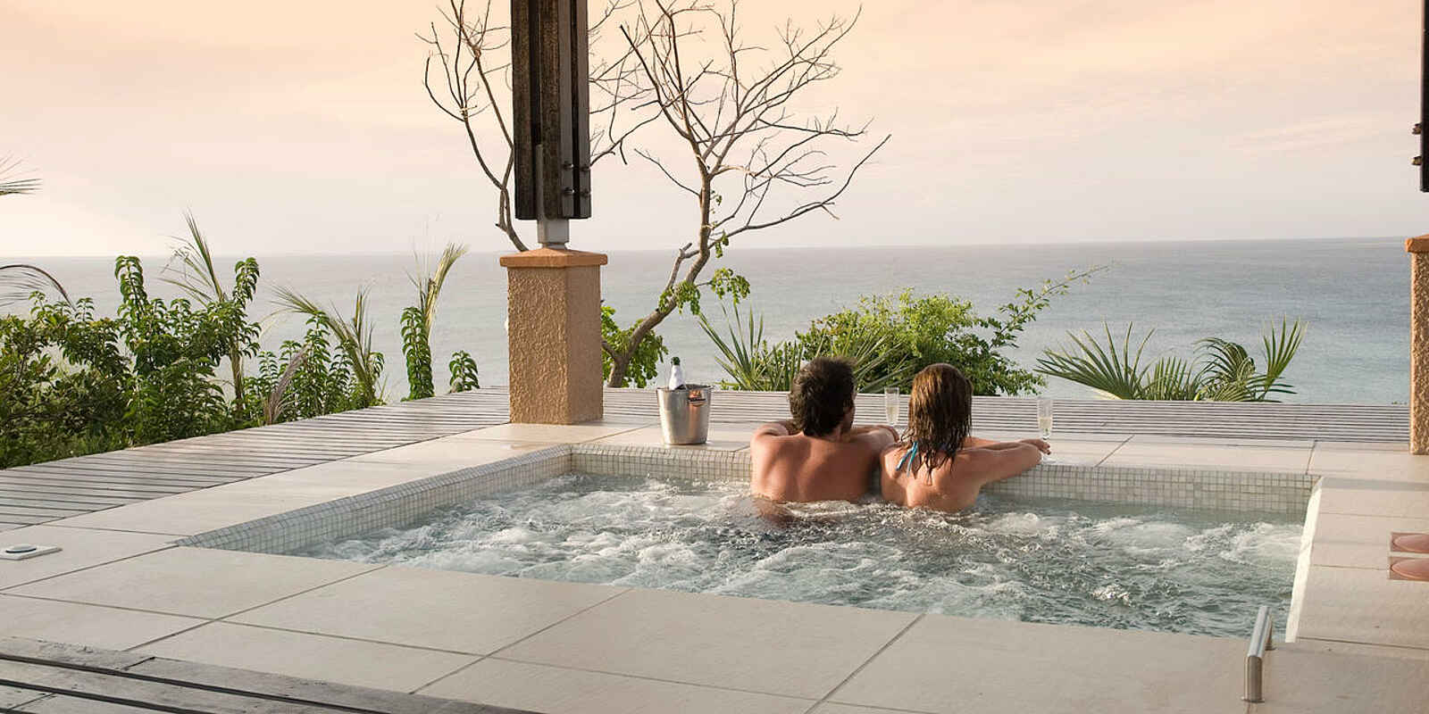 Anantara Bazaruto Island Resort and Spa: Jacuzzi Anantara Bazaruto Island Resort and Spa: Jacuzzi