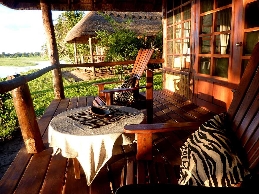 Kafunta River Lodge: Veranda mit Blick auf Flutebene Kafunta River Lodge: Veranda mit Blick auf Flutebene