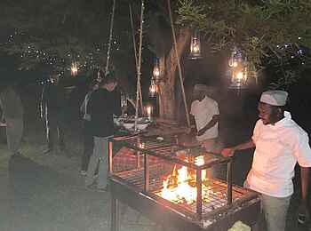 Kaskaz Mara Camp: BBQ