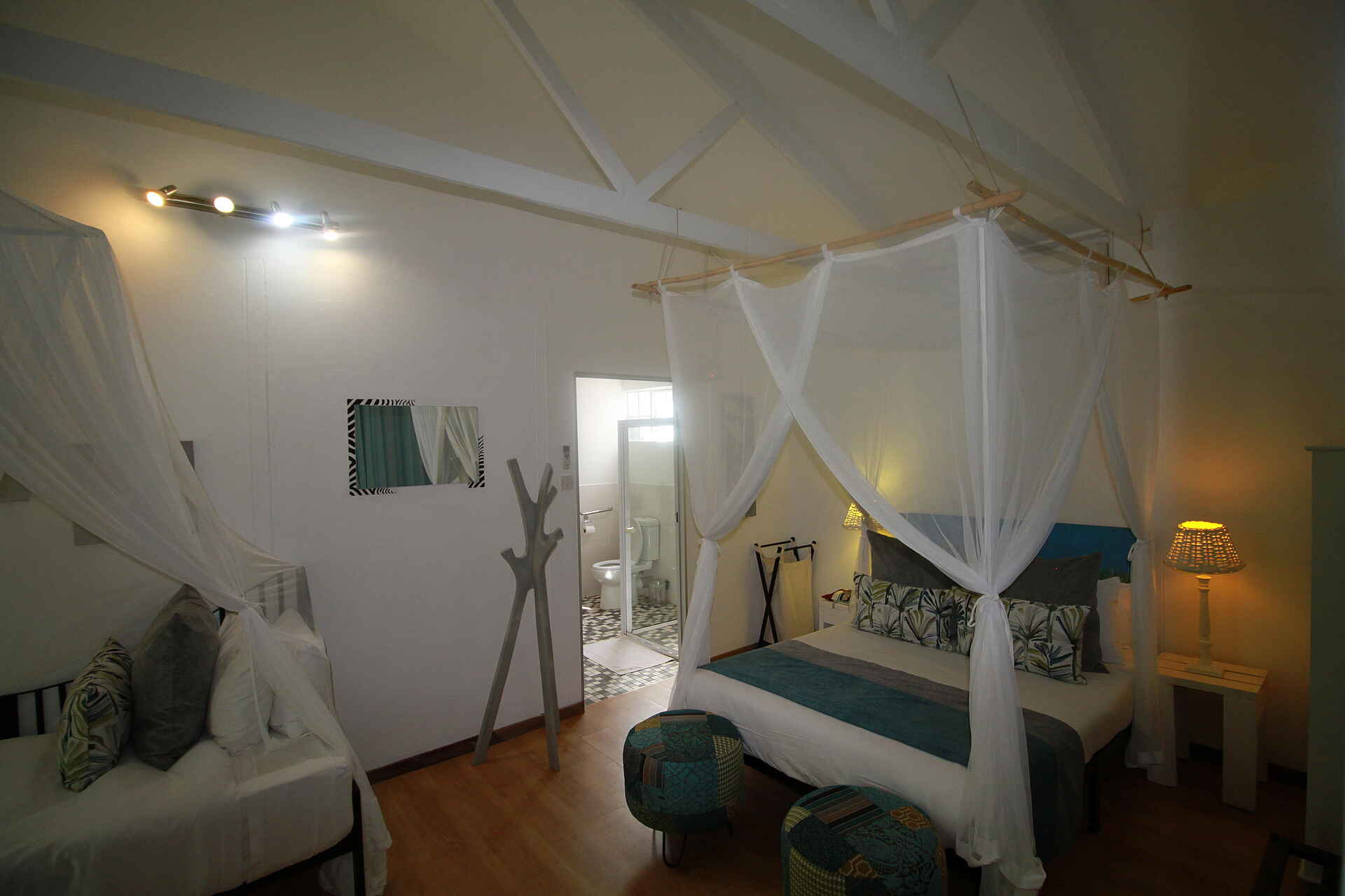 The Old House: Familienzimmer