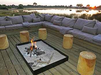 Vumbura Plains Camp: Feuerdeck