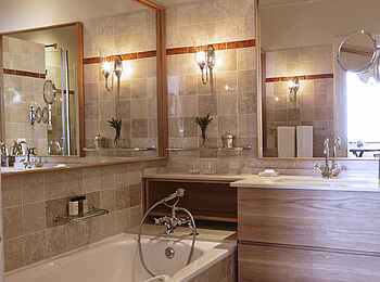 Ellerman House: Superior House Room - Bad Ellerman House: Superior House Room - Bad