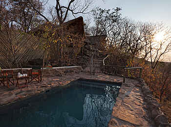Ghoha Hills Savuti Lodge: Swimmingpool auf den Ghoha Hills