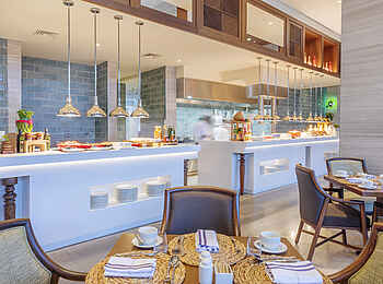 Gran Melia Arusha: Saba Saba Restaurant - Frühstück