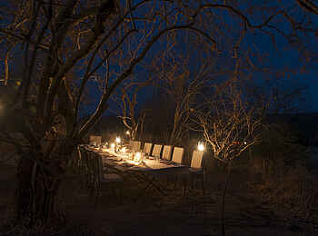 Kwihala Camp: Abendessen unter freiem Himmel