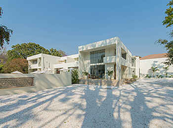 Latitude 15: Haupteingang Latitude 15: Haupteingang