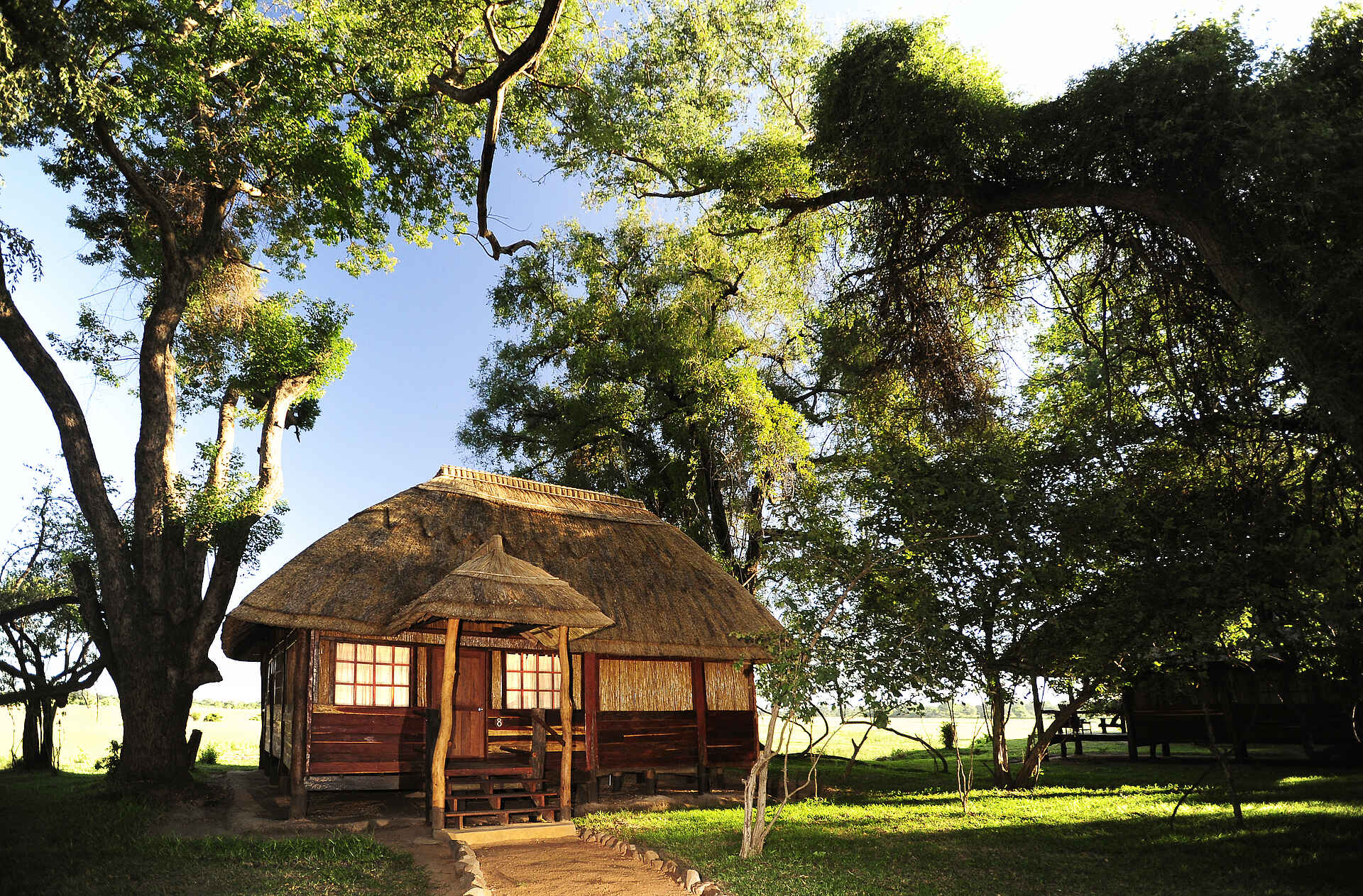 Kafunta, Kafunta River Lodge, Außenansicht, Gästechalet, Gästezelt, Luangwa, South Luangwa National Park, Ron und Anke Cowan